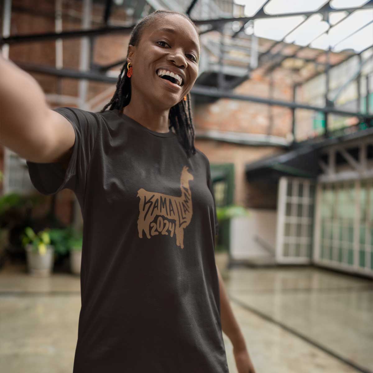 Kama Llama™ Unisex T-Shirt – Tan, Brown